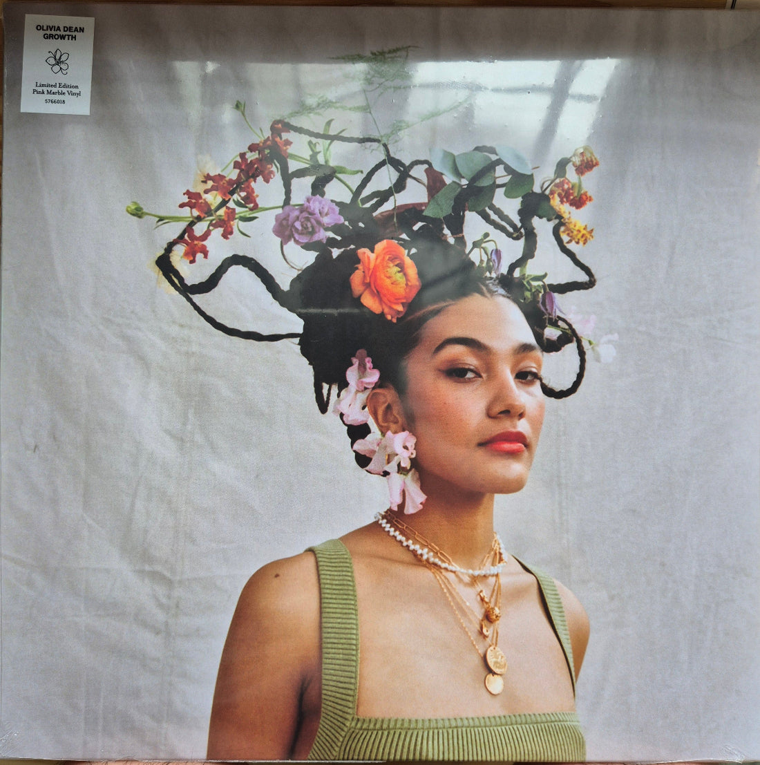 Olivia Dean - Growth EP - 10 inch pink marble vinyl