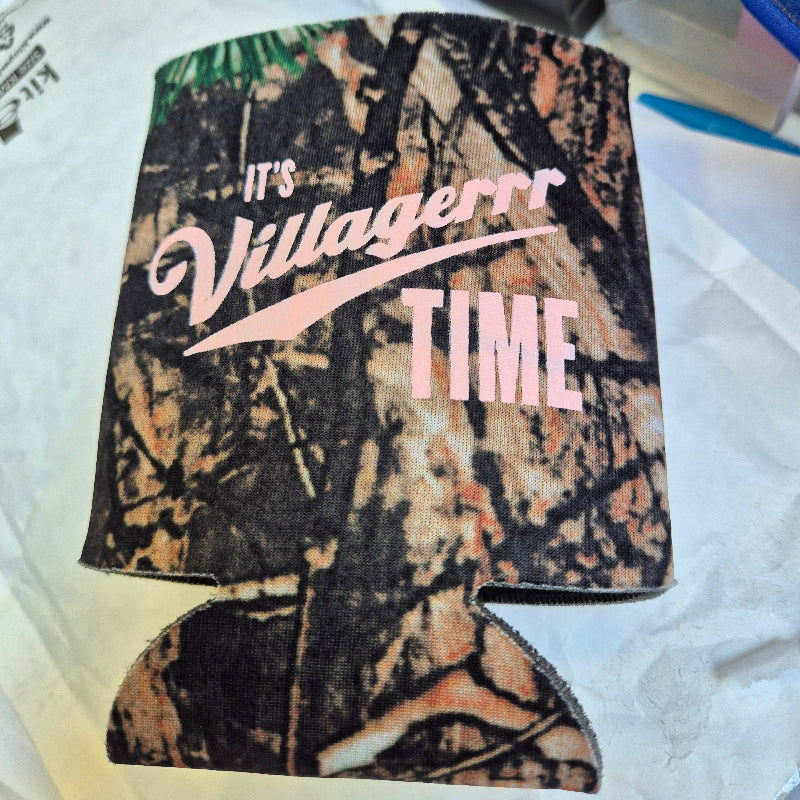Villagerrr can koozie